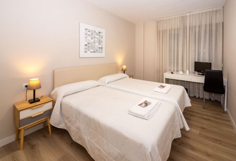 חדר סטנדרט לארבעה, Gestion De Alojamientos Rooms