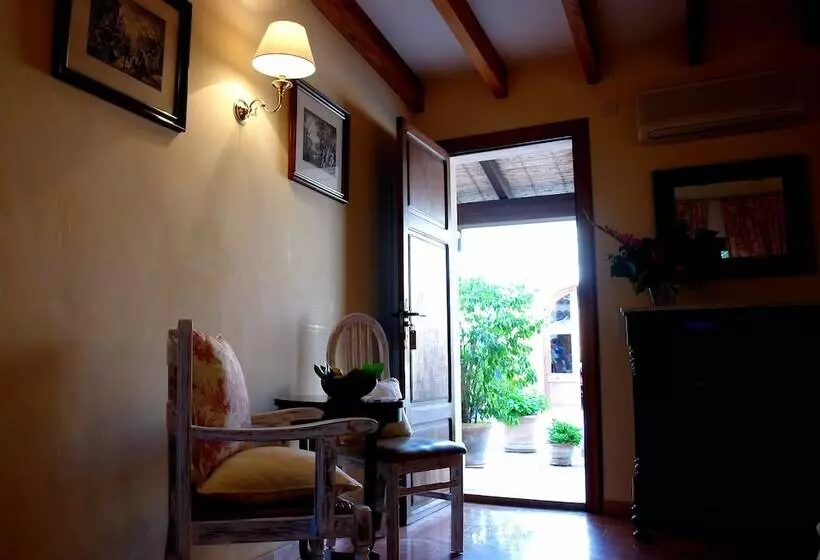 اتاق استاندارد, Aumallia Hotel & Spa