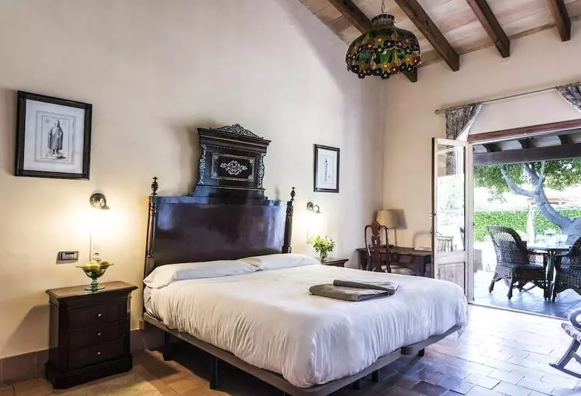 Superior Room with Terrace, Aumallia Hotel & Spa