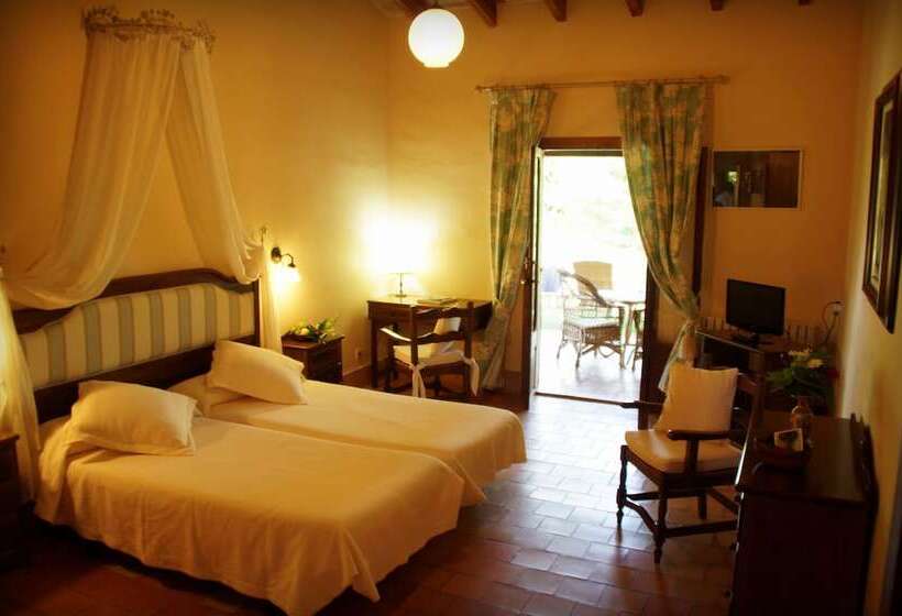 Superior Room with Terrace, Aumallia Hotel & Spa