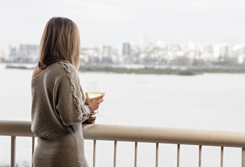 דירת חדר נוף לים, Gemini Resort