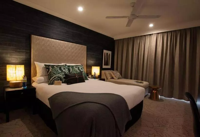 クイーンベッドのデラックスルーム, Mercure Clear Mountain Lodge