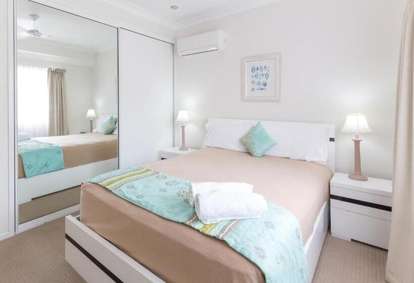 带2个卧室带海景的公寓, Sails On Horseshoe