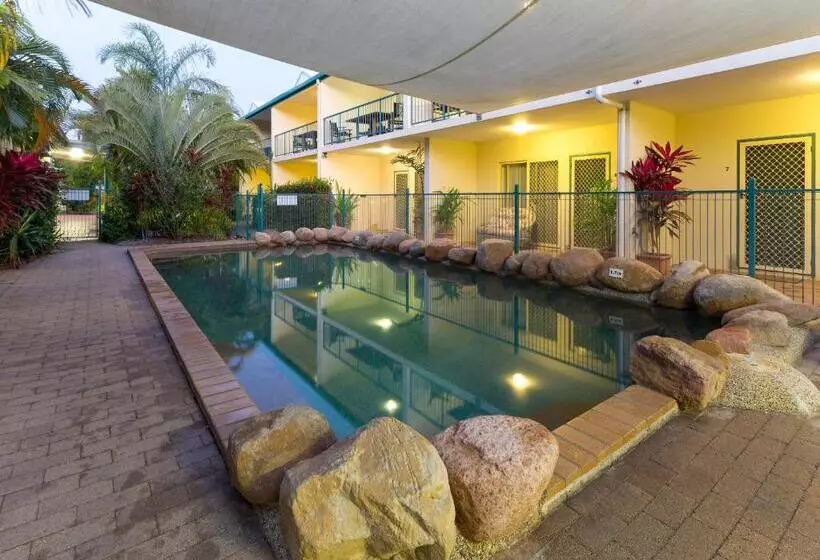 2 Bedroom Apartment with Balcony