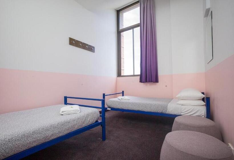 اتاق استاندارد با سرویس بهداشتی مشترک, Yha Sydney Central