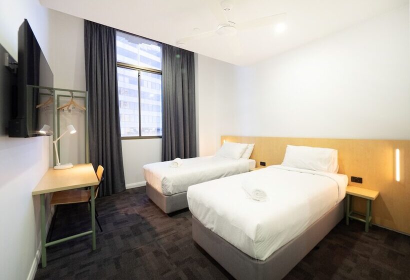 اتاق استاندارد با تخت بزرگ, Yha Sydney Central