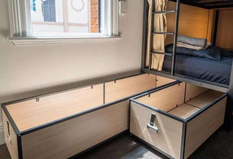 تختخواب در اتاق مشترک, Tequila Sunrise Hostel Adelaide
