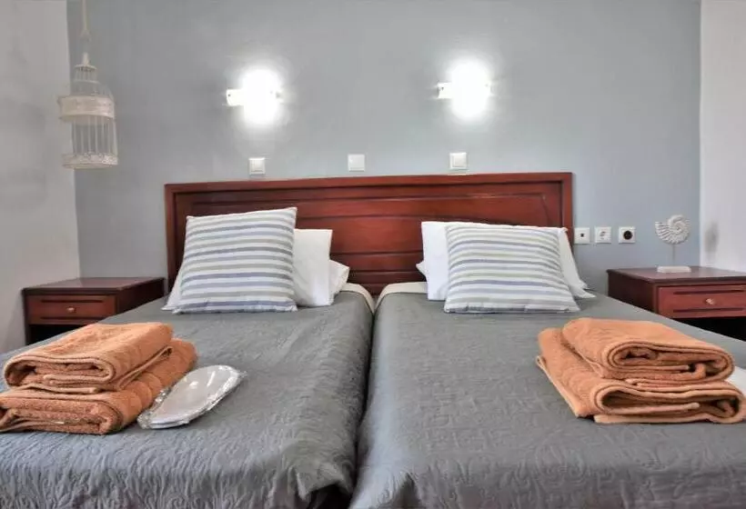 エコノミールーム, Rafael Hotel Adults Only