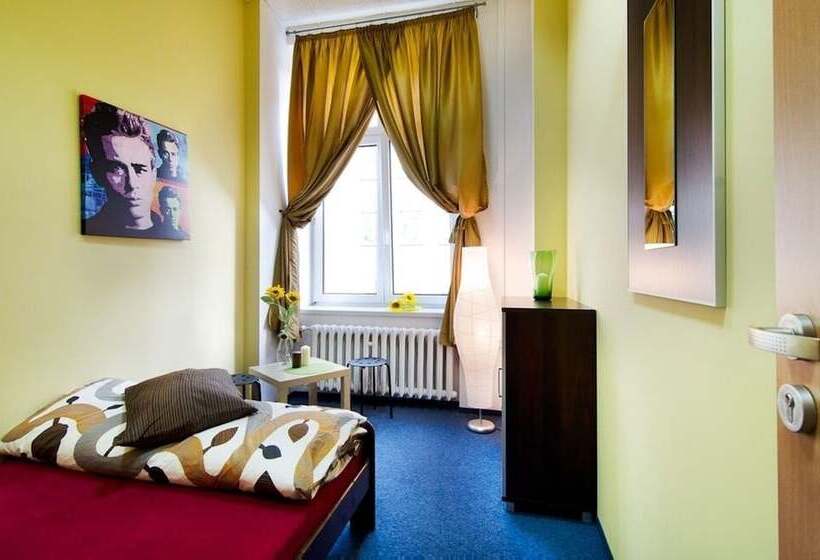 Номер Стандарт Совместная Ванная, Absynt Hostel Wrocław