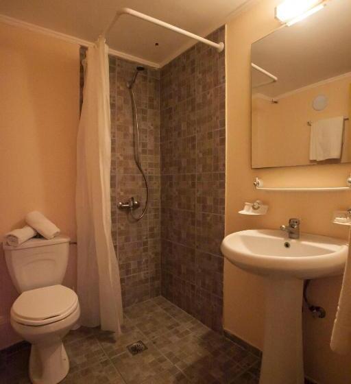 إستوديو قياسى, Ammon Garden Hotel