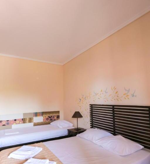 إستوديو قياسى, Ammon Garden Hotel