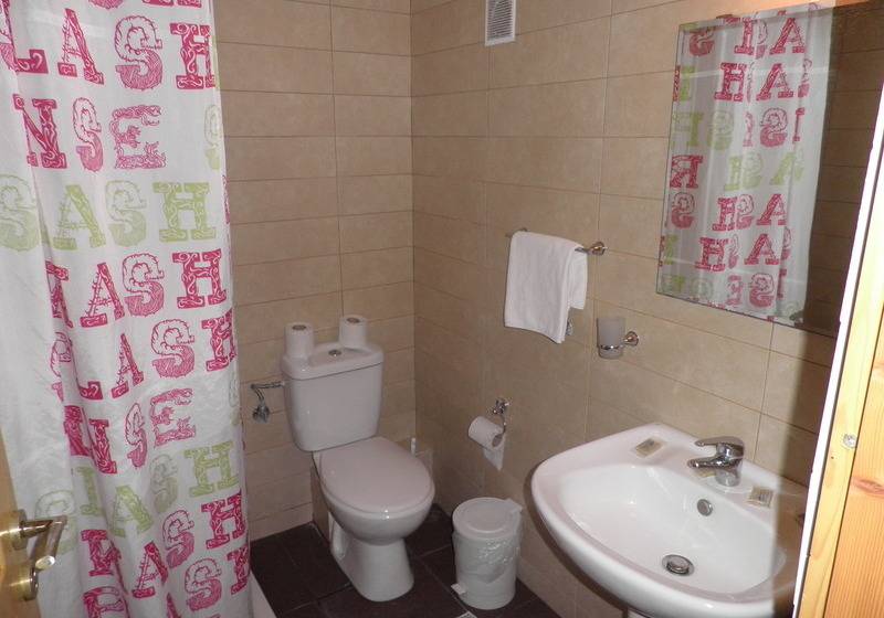 غرفة عائلية, Ammon Garden Hotel