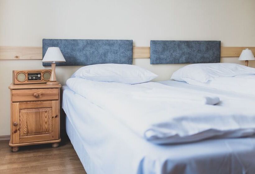 エコノミールーム, Cybulskiego Guest Rooms