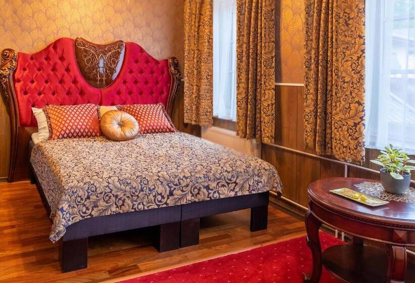 اتاق استاندارد, Hansa Hotel