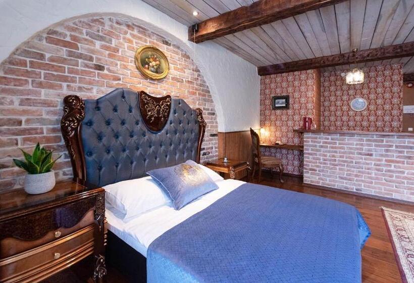 آپارتمان 1 خوابه با تراس, Hansa Hotel