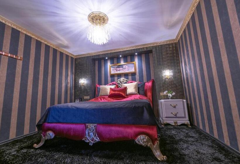 سوییت, Hansa Hotel