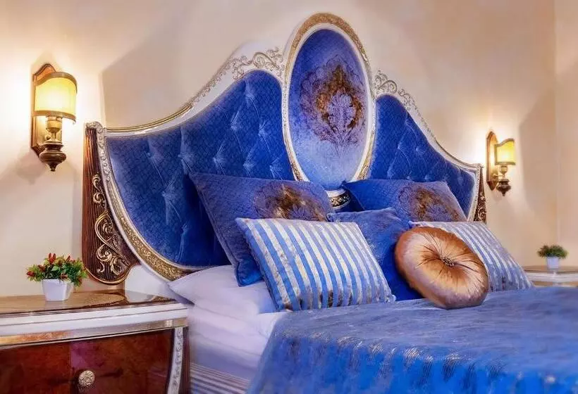 اتاق لوکس, Hansa Hotel
