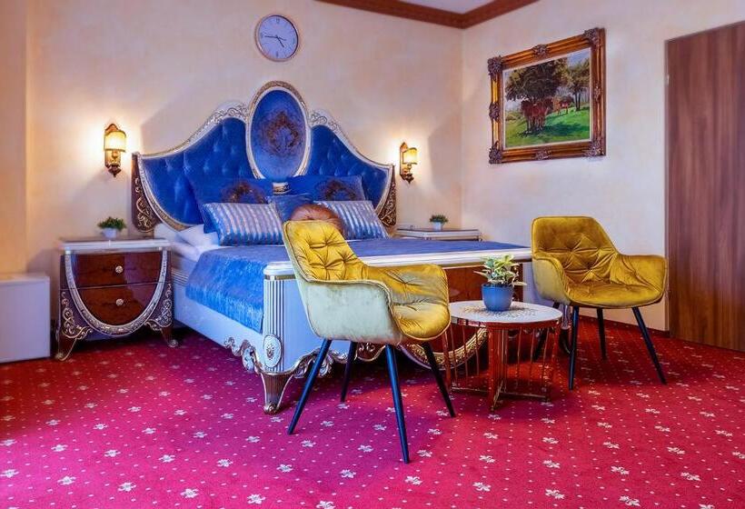 اتاق لوکس, Hansa Hotel