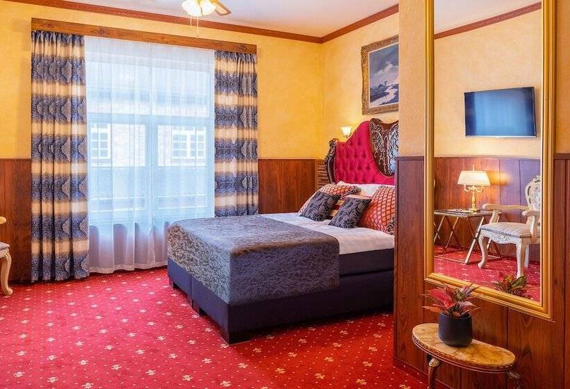 اتاق سوپریور, Hansa Hotel