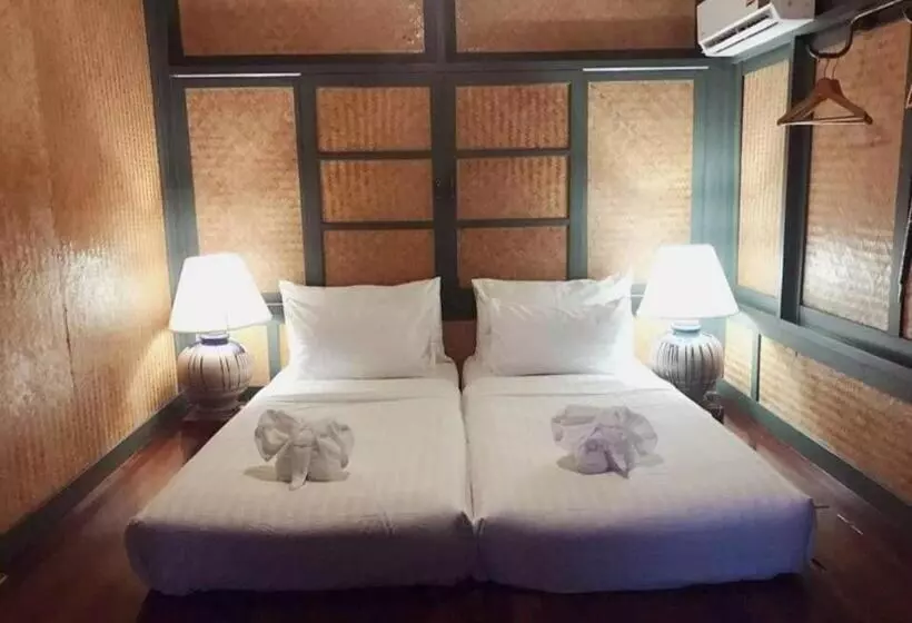 Bungalow Standard 2 Bedrooms Garden View, Bann Pae Cabana Hotel And Resort