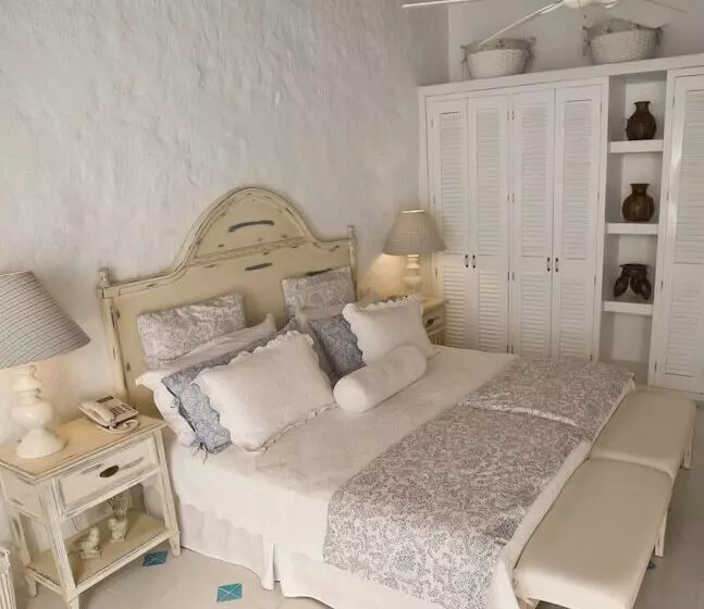 ジュニアスイート, Casa Quero