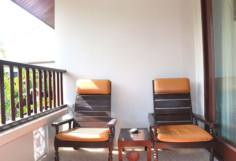 带泳池观景的豪华房, Chaweng Garden Beach Resort   Sha Plus