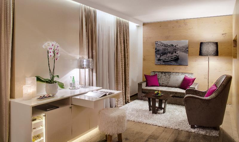 ジュニアスイート, Giardino Mountain