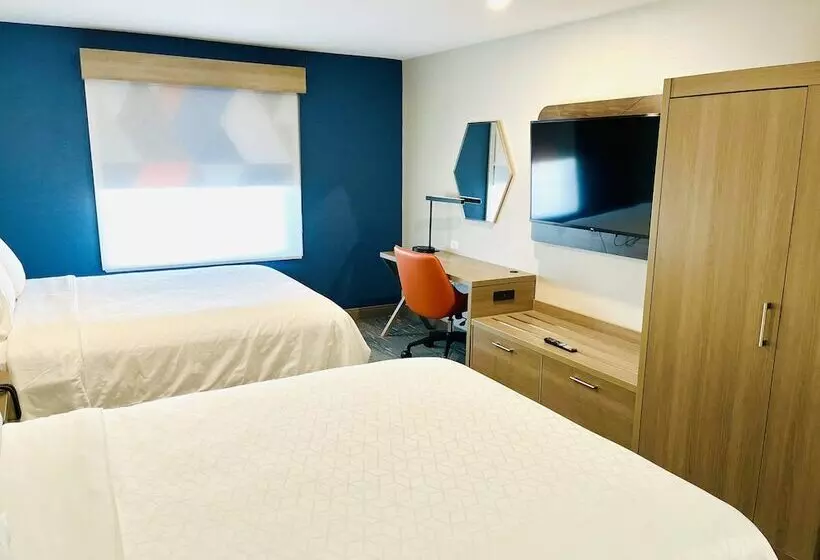 スイート, Holiday Inn Express & Suites Frazier Park, An Ihg