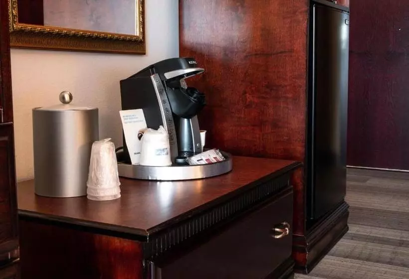 キングサイズベッドのスタンダードルーム, Holiday Inn Express & Suites   Tuscaloosa University, An Ihg