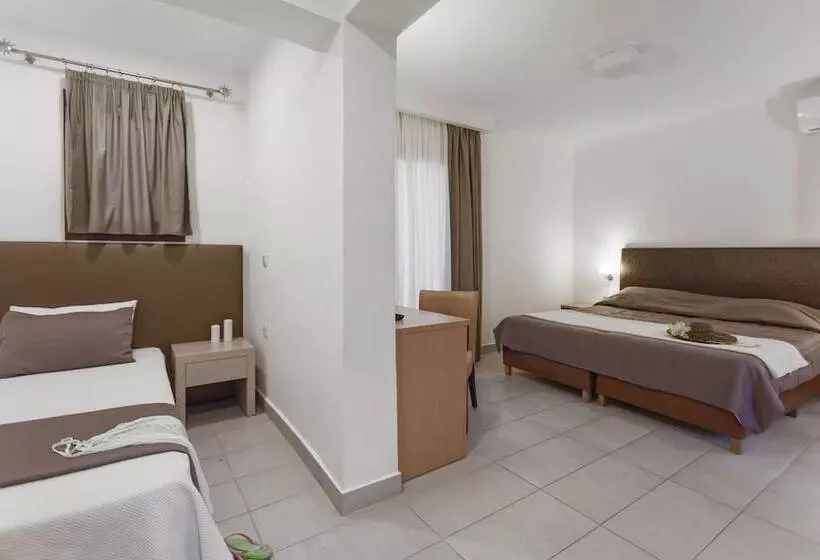デラックスファミリールーム, Lagomandra Hotel And Spa
