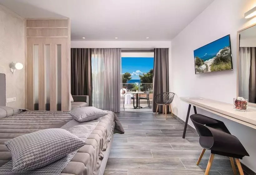 デラックスファミリールーム, Lagomandra Hotel And Spa