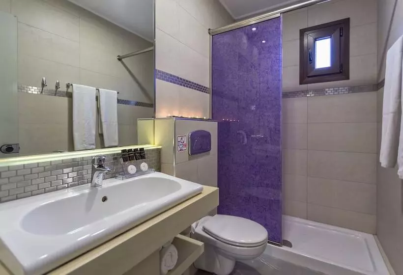 デラックスファミリールーム, Lagomandra Hotel And Spa
