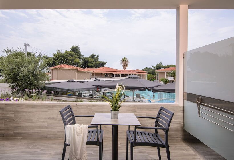 디럭스 패밀리 룸, Lagomandra Hotel And Spa