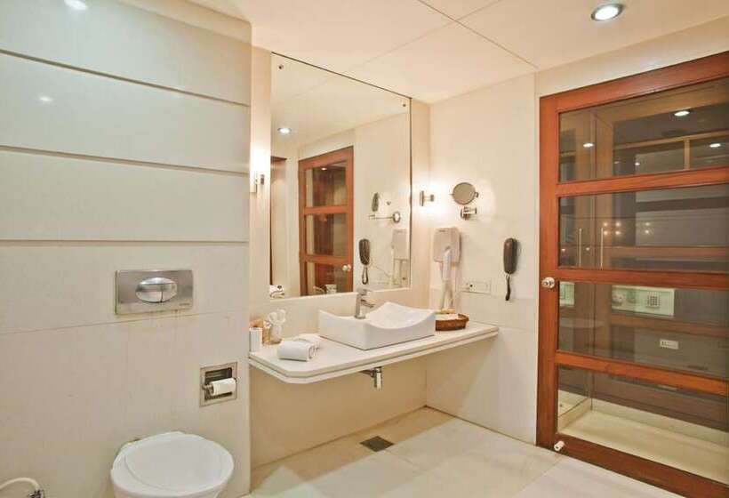 Номер Executive, Cambay Sapphire  Gandhinagar