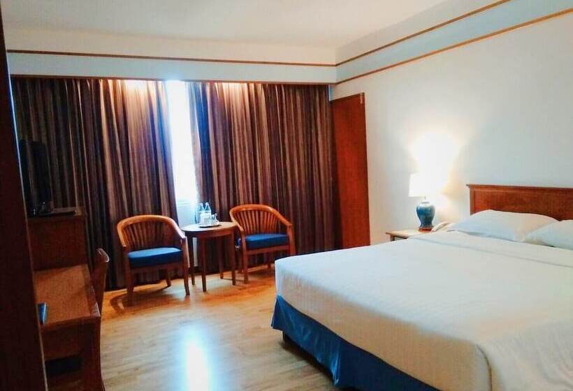 Номер Deluxe, Diamond Plaza