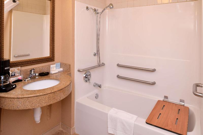 חדר סטנדרט, Doubletree By Hilton Sulphur Lake Charles