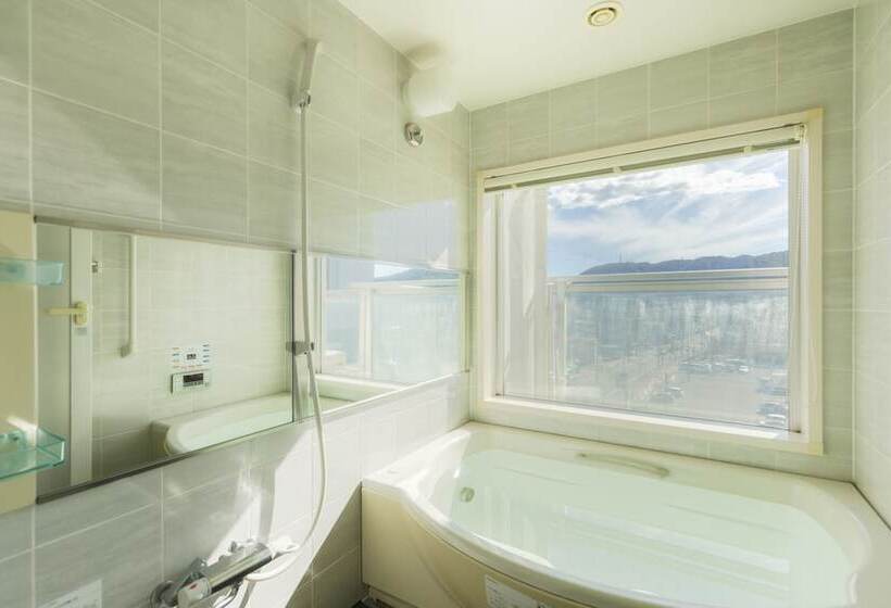 Номер Deluxe, Hakodate Danshaku Club Hotel & Resorts