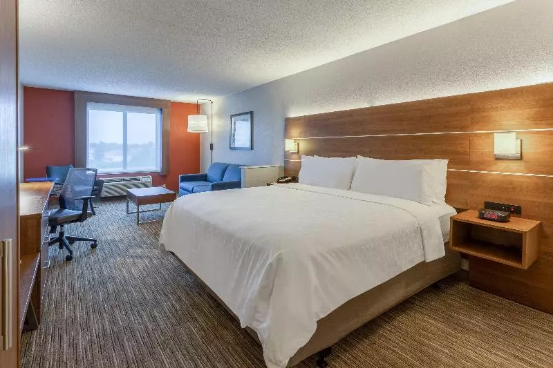 身障者適用スイートルーム, Holiday Inn Express & Suites O Fallon Shiloh, An Ihg