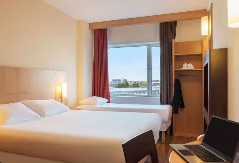 Номер Стандарт, Ibis Leiden Centre