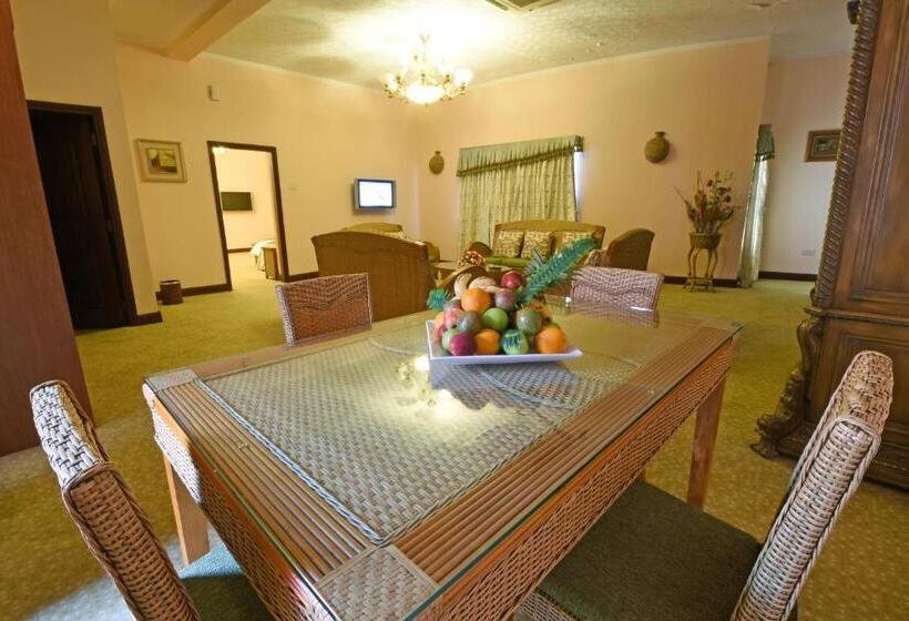 سوییت جونیور, Imperial Royale