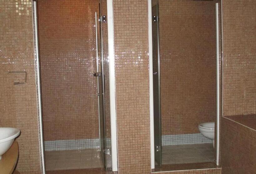 سوییت جونیور, Imperial Royale