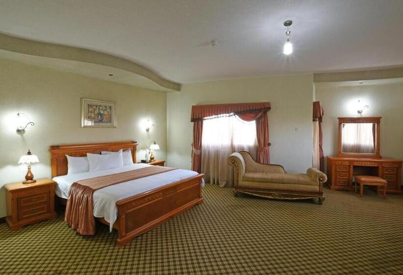 اتاق اجرایی, Imperial Royale