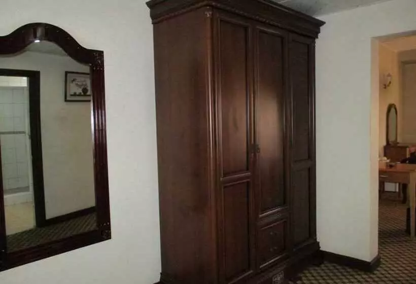 اتاق لوکس, Imperial Royale