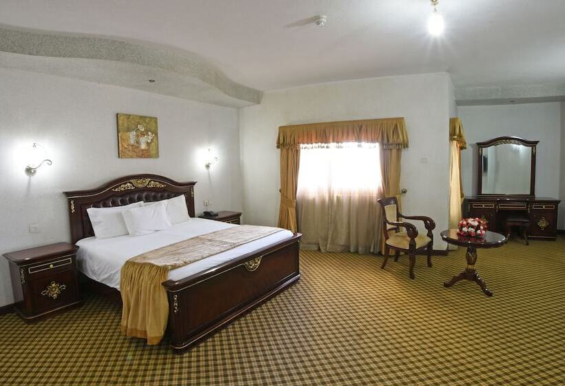 اتاق لوکس, Imperial Royale