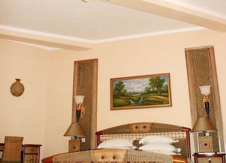 سوییت اجرایی, Imperial Royale