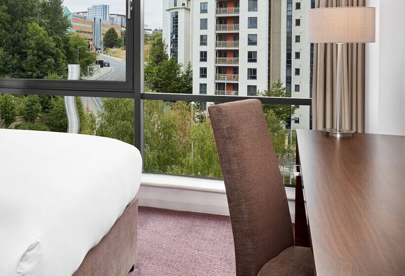 غرفة قياسية, Leonardo Newcastle Quayside