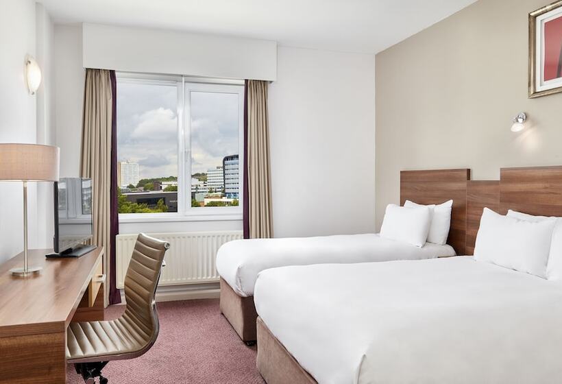 غرفة قياسية, Leonardo Newcastle Quayside