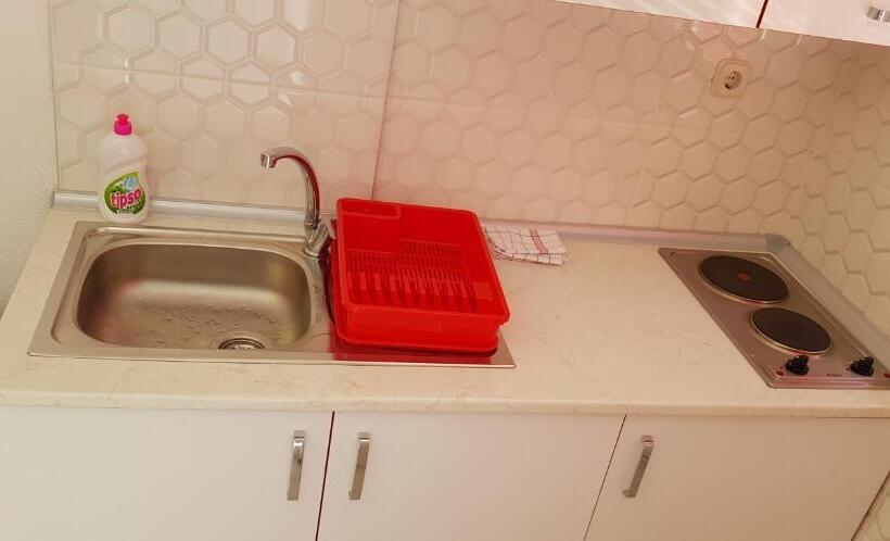 آپارتمان 1 خوابه, Antonio Apartments