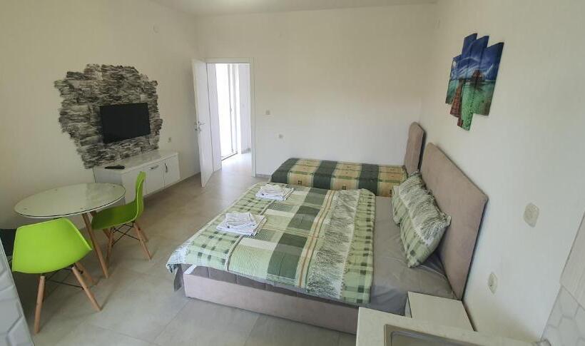 آپارتمان 2 خوابه, Antonio Apartments