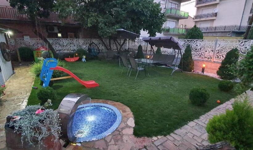 آپارتمان 2 خوابه, Antonio Apartments